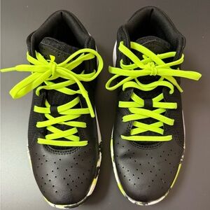 Under Armour Kids Sneakers Black and Neon Green